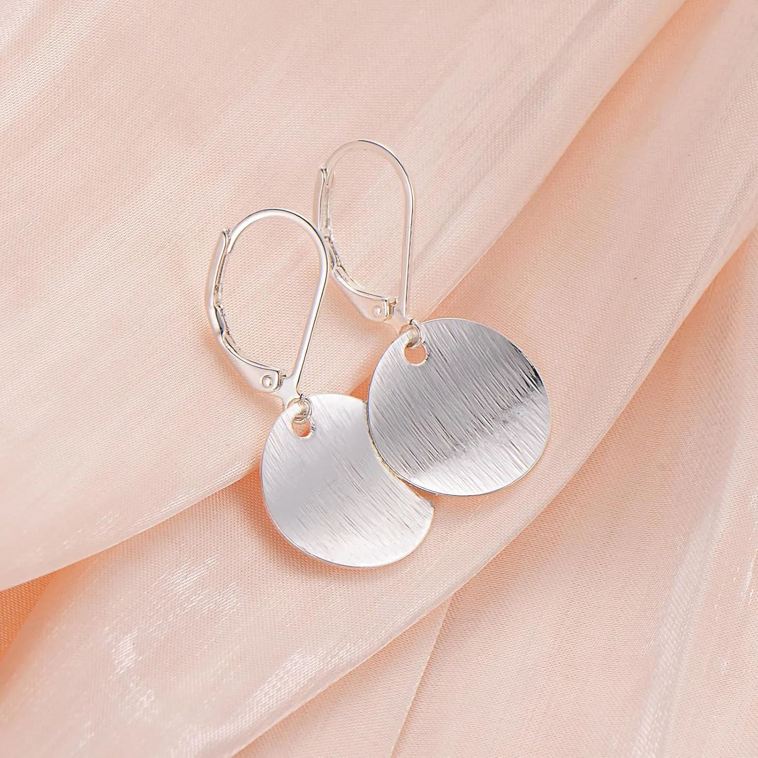 14K Gold Disc Leverback Earrings for Women Gold and Silver Circle Drop Dangle Earrings Jewelry Hypoallergenic Hammered Leverback Dangle Earrings for Gifts