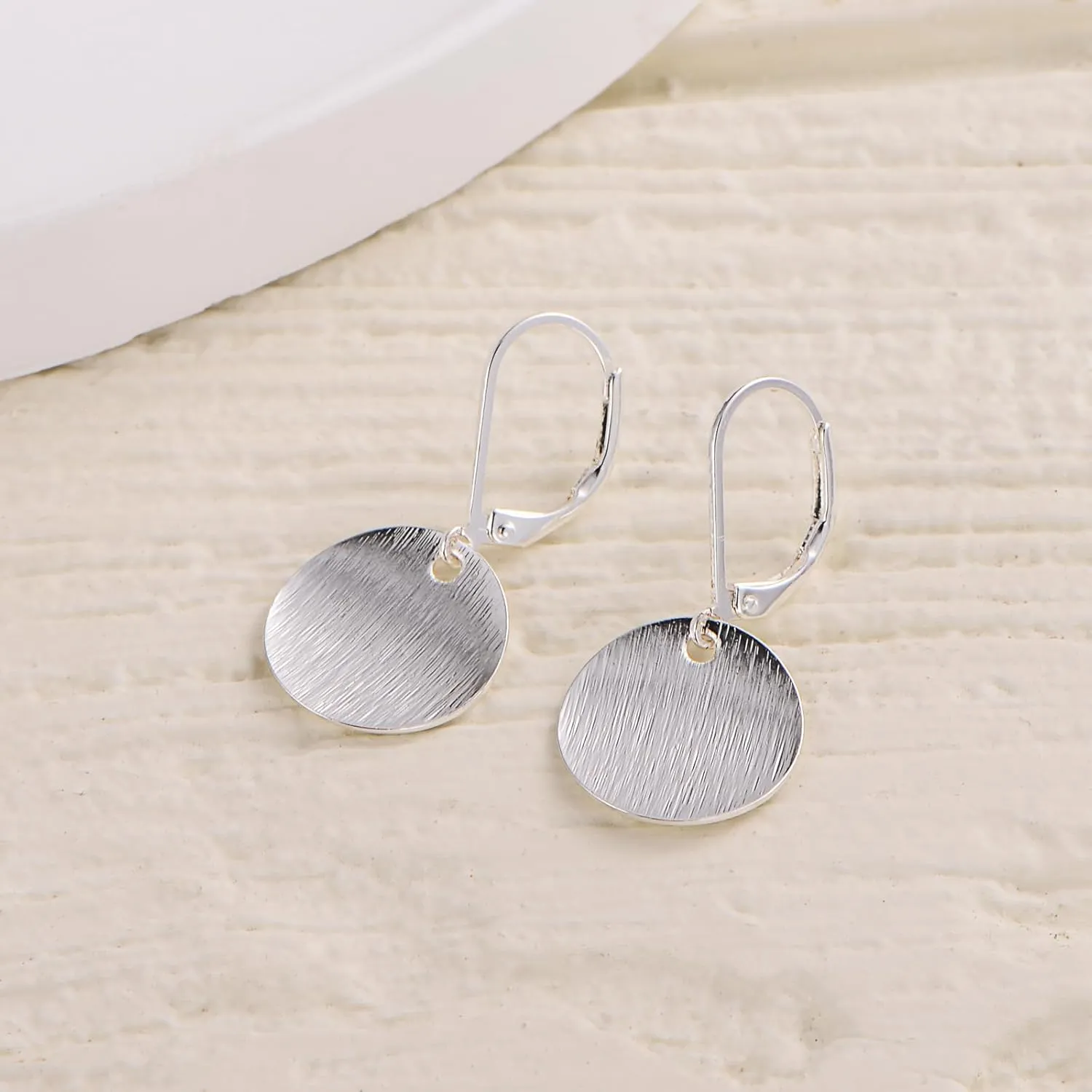 14K Gold Disc Leverback Earrings for Women Gold and Silver Circle Drop Dangle Earrings Jewelry Hypoallergenic Hammered Leverback Dangle Earrings for Gifts