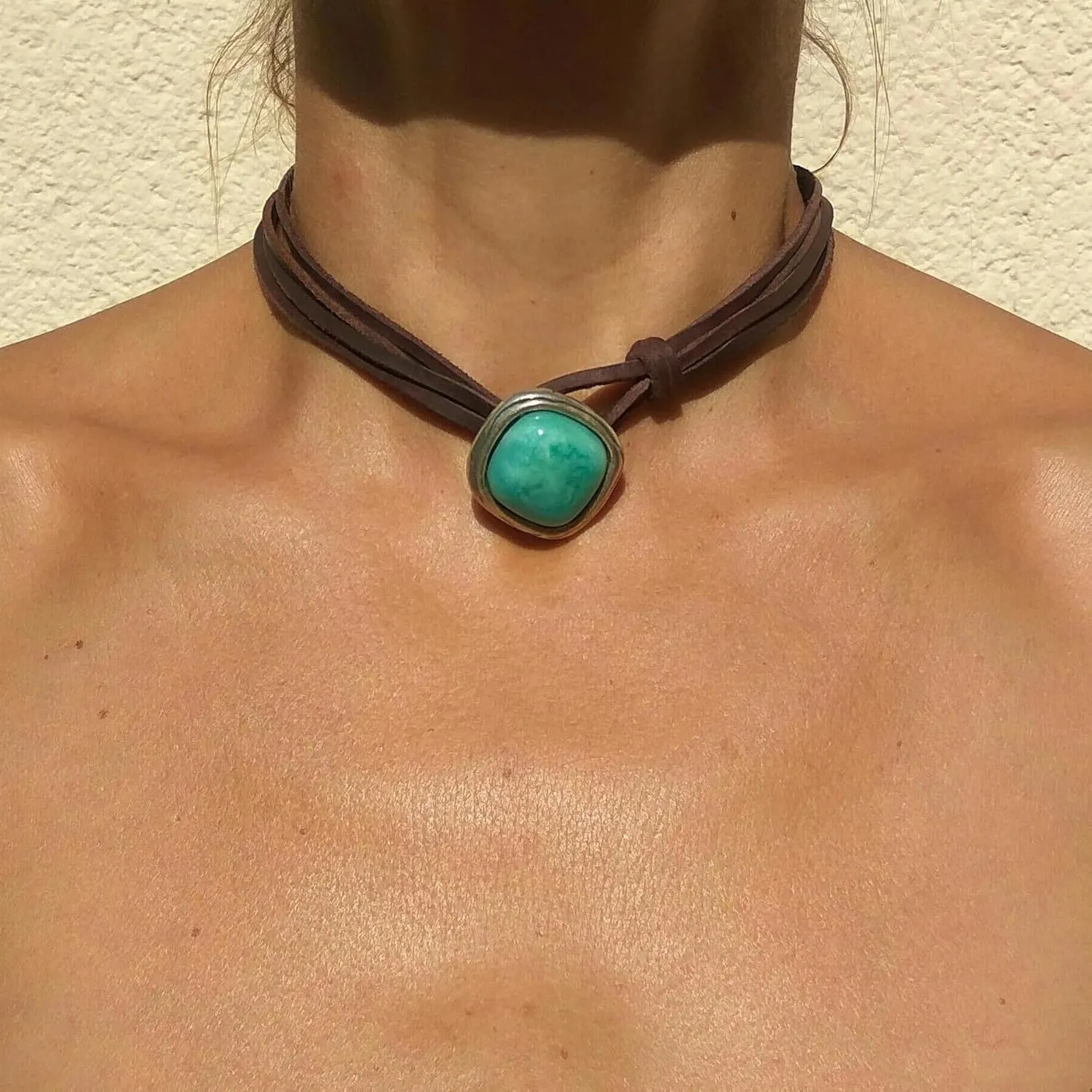 Boho Leather Necklace Cord Layered Western Cowboy Necklace Cowgirl Suede Brown Black Leather Necklaces Turquoise Choker Necklace Western Jewelry for Women