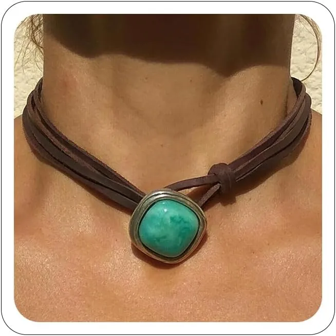 Boho Leather Necklace Cord Layered Western Cowboy Necklace Cowgirl Suede Brown Black Leather Necklaces Turquoise Choker Necklace Western Jewelry for Women