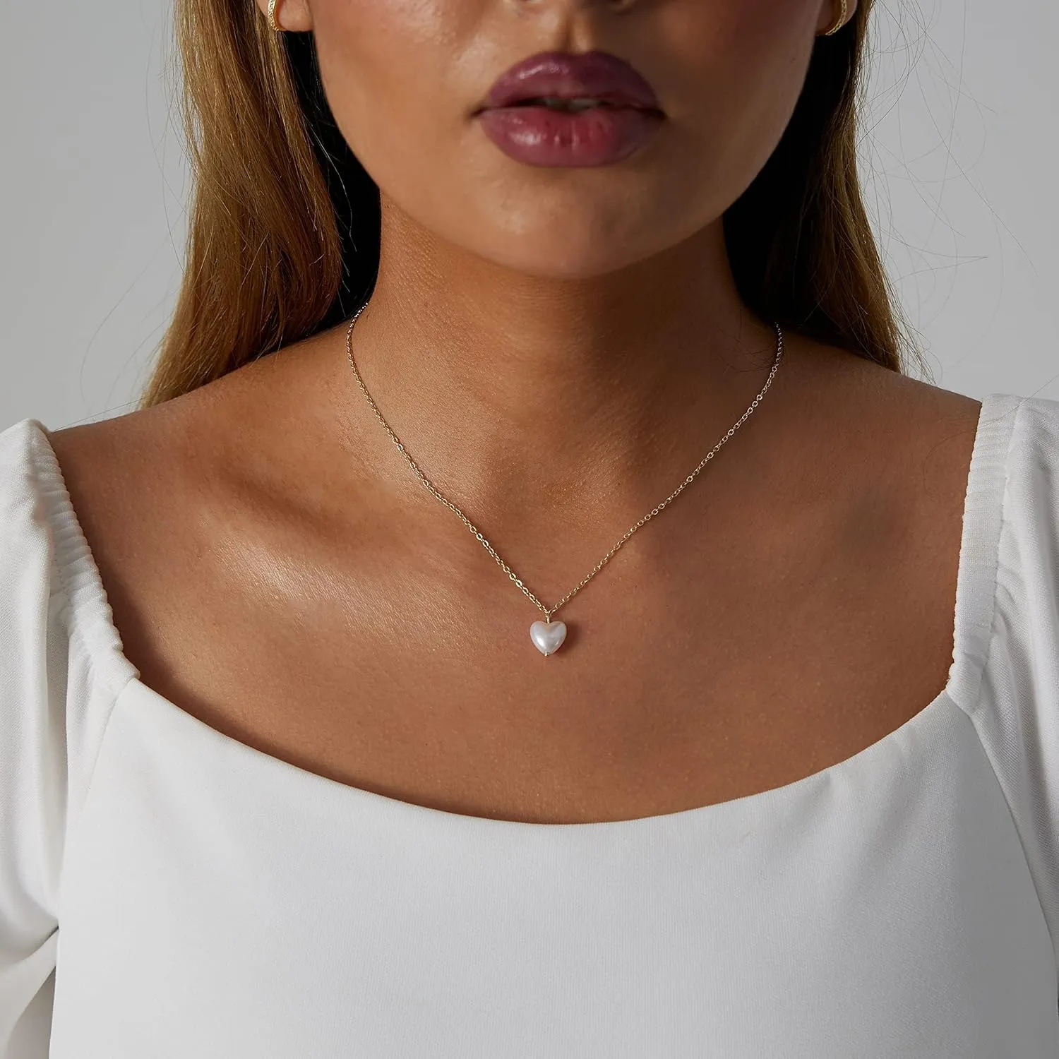 Dainty Heart Necklace for Women,14k Gold/Silver Plated Tiny Gold Love Heart Pendant Choker Necklace CZ Necklace for Women Teen Girls Trendy Gold Jewelry Cute Gifts