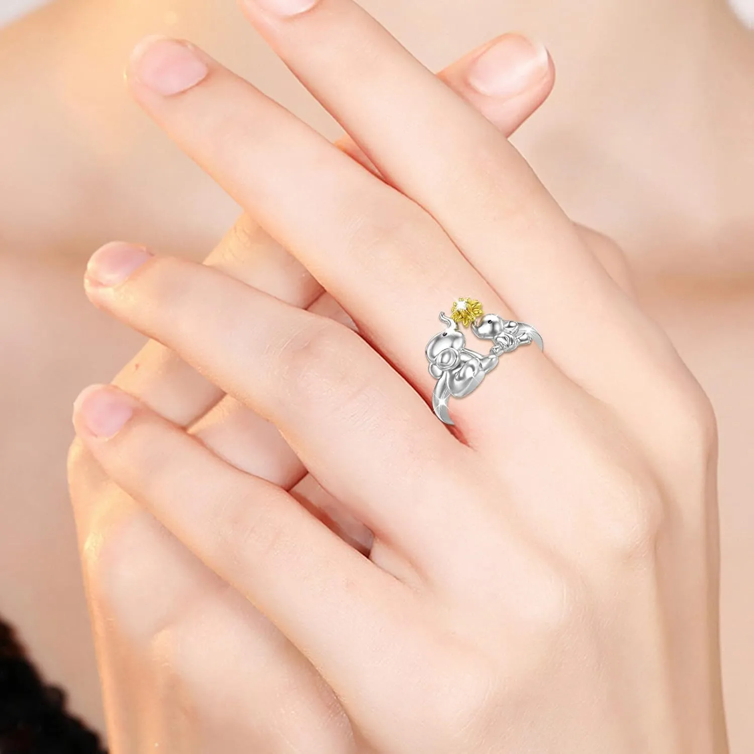 Family 2 Elephants Animal Stacking Ring Elephant Ring Mama and Baby Elephant Silver Daisy Rings for Women Girl