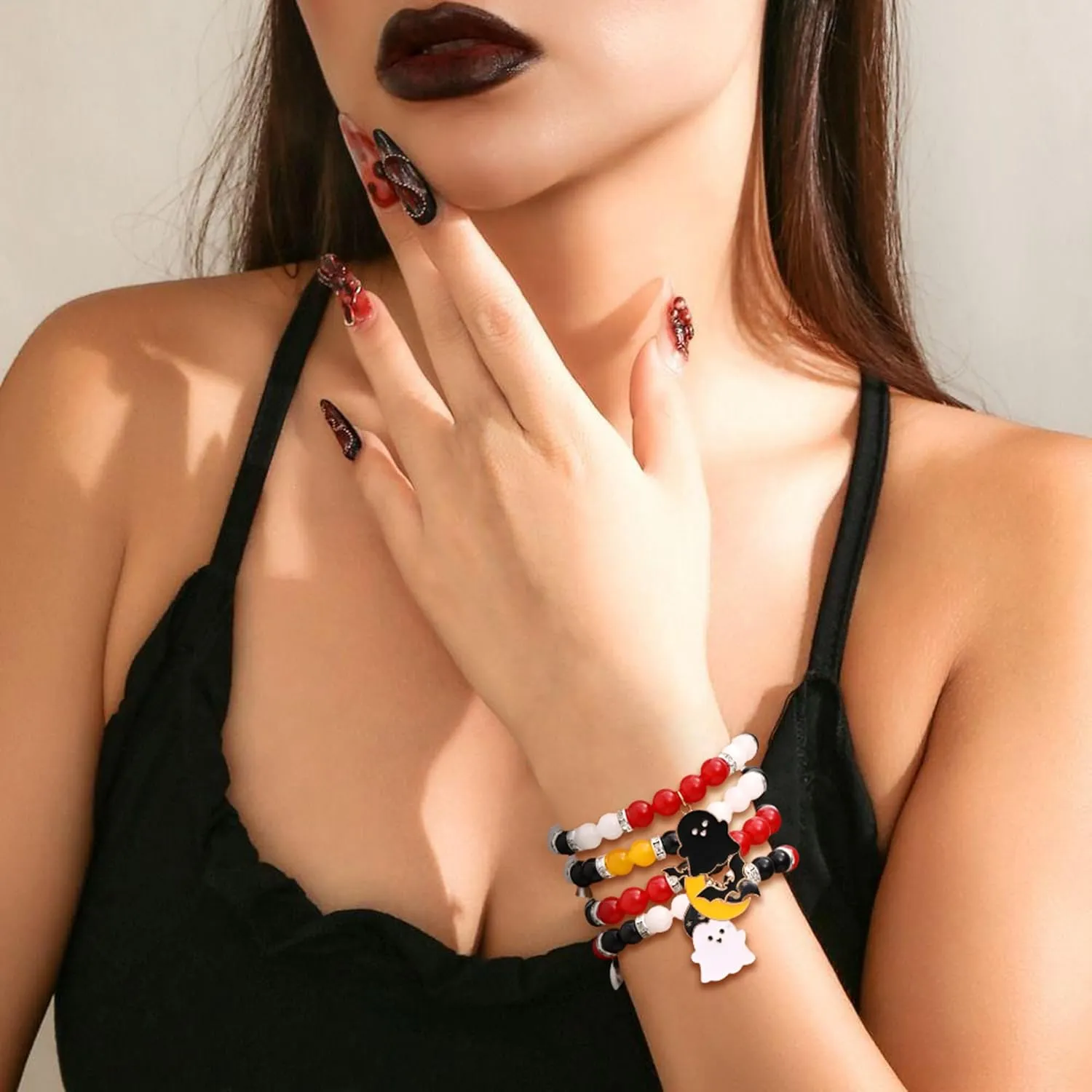 Halloween Bracelets Halloween Gifts for Women Halloween Themed 2 Pcs Beaded Matching Bracelets with Pumpkin Bat Ghost Grim Reaper Charm Accessories Halloween Party Decorations Jewelry