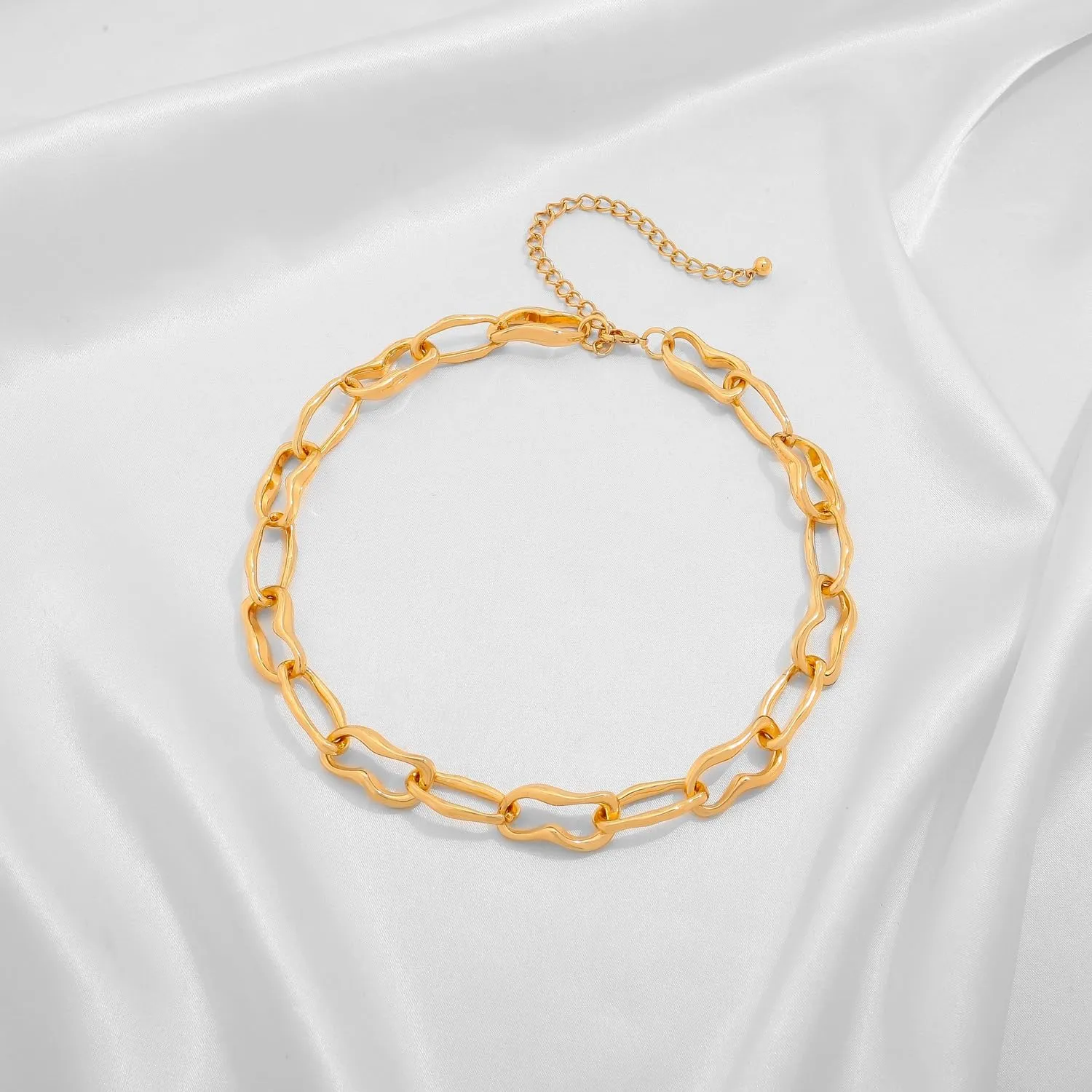 LILIE&WHITE Gold Necklaces For Women Chunky Necklaces Trendy Gold Link Chain Necklace Fashion Choker Necklace Women Jewelry Gift
