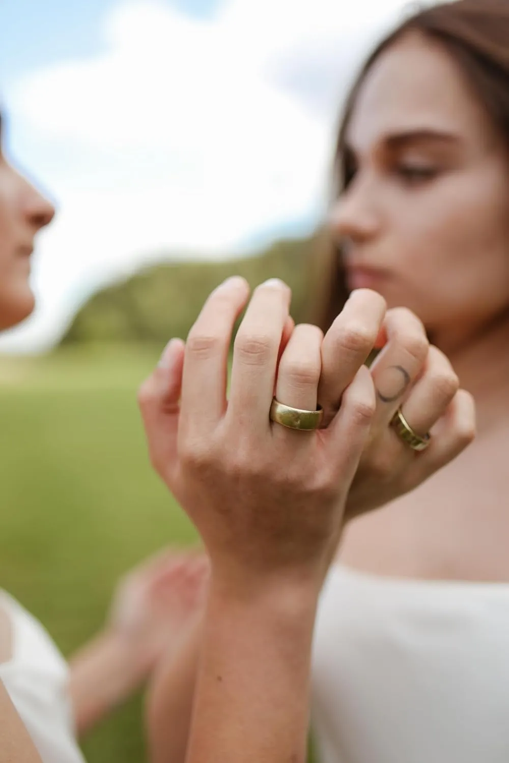 Personalized couple rings Set,Custom Engraved Rings for Couples Matching Promise Rings for Couples Blue and Black Wedding Rings for Men and Women,Custom Ring inside outside &Any Pattern