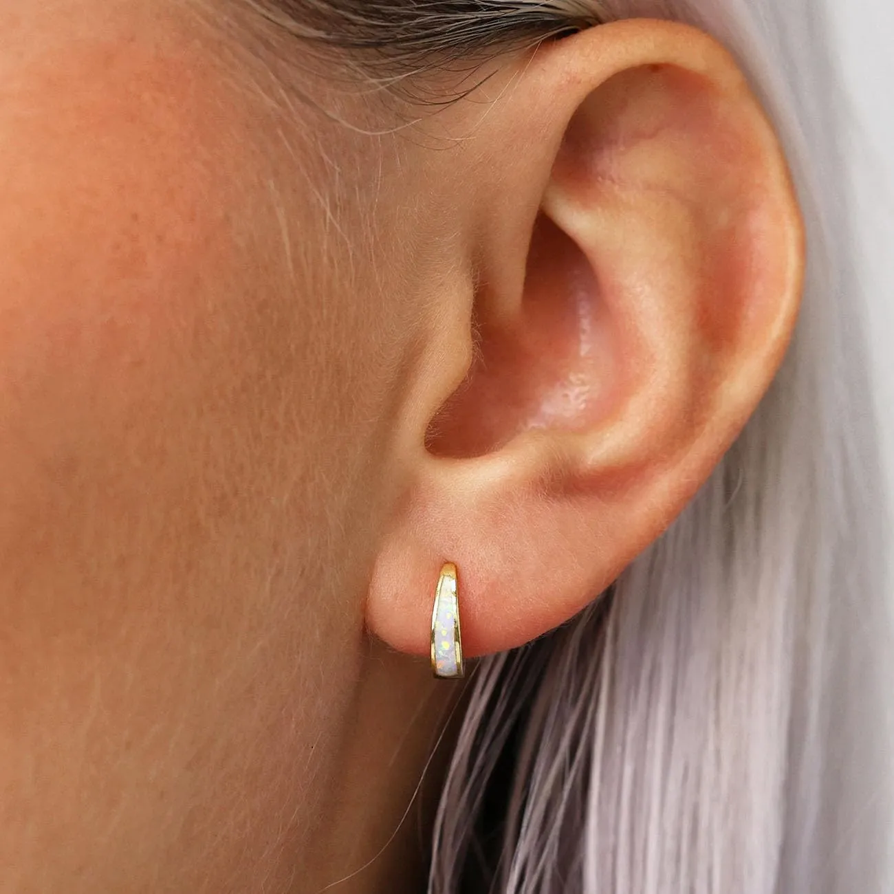 Silver & Gold Earrings for Women Trendy Opal Huggie Earrings Small Gold Hoop Earring 14k Gold Plated Opal Jewelry Birthday Gifts for Women Mom Her