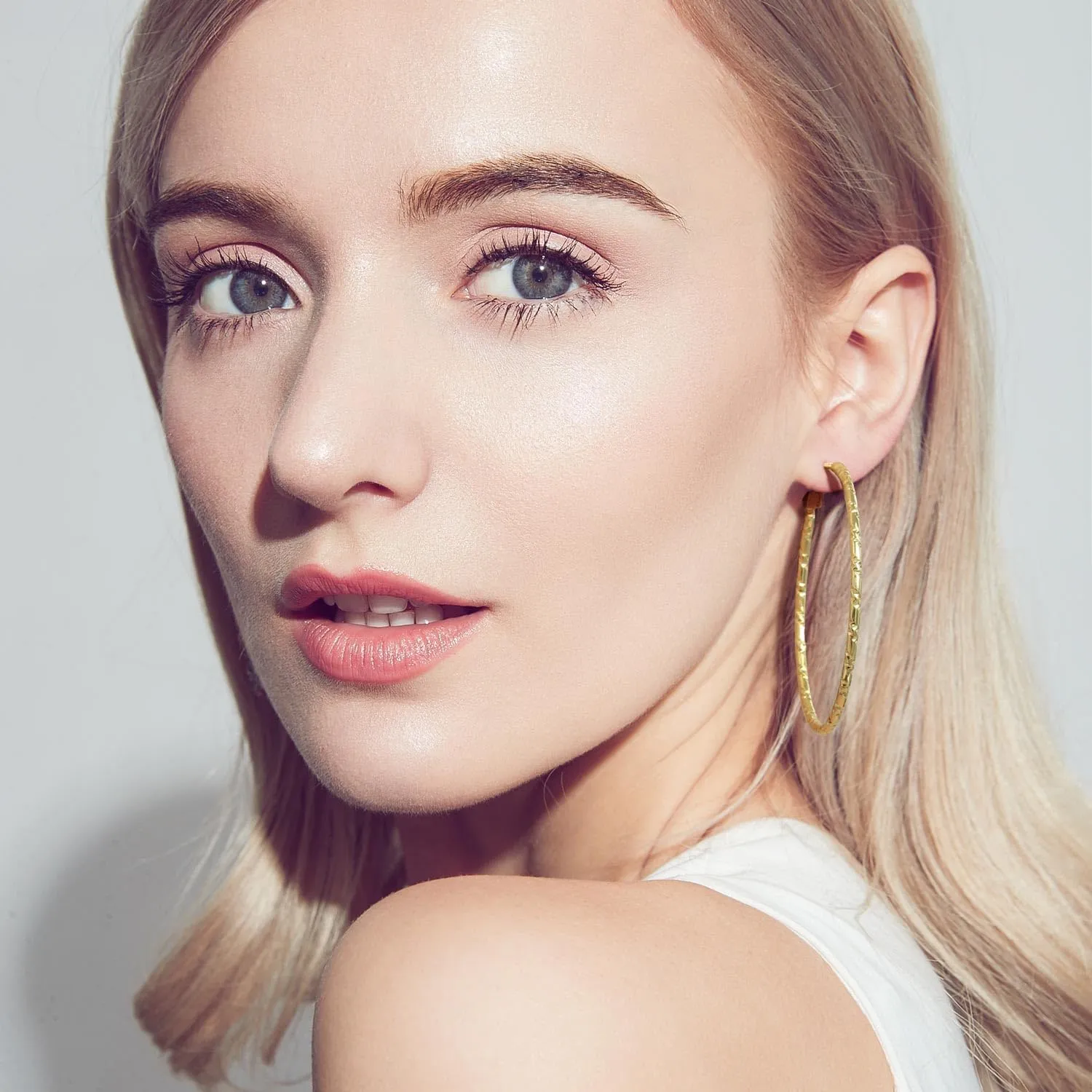 SPOINT Gold Hoop Earrings 14K Gold Hoop Earrings for Women Big Lightweight and Hypoallergenic Extra Large 14 Karat Hoops Earring for Womens Earring 35mm 45mm 55mm
