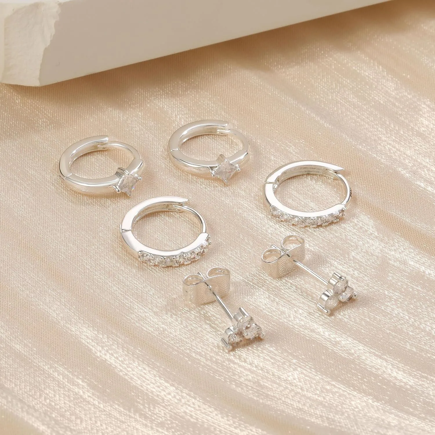 WFYOU Gold Hoop Earrings for Women Trendy 925 Sterling Silver Stud Earrings Set Hypoallergenic 14k Gold Earrings for Women Earring Stacks Dainty Huggie Small Hoop Cartilage Earrings for Women Jewelry
