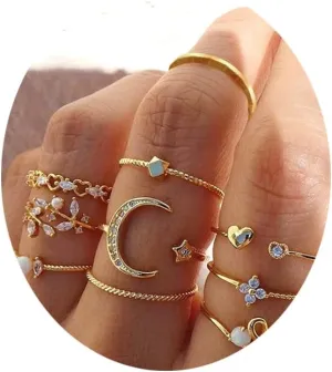 ZMANYIJEW Boho Gold Stacking Rings for Women Gold Knuckle Rings Set Simple Star Moon Flower Rings for Women Stackable Aesthetic Rings for Women.