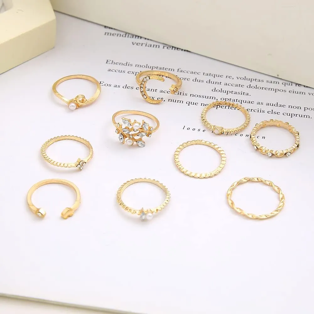 ZMANYIJEW Boho Gold Stacking Rings for Women Gold Knuckle Rings Set Simple Star Moon Flower Rings for Women Stackable Aesthetic Rings for Women.